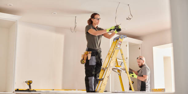 Best Licensed Electrician  in Hauppauge, NY