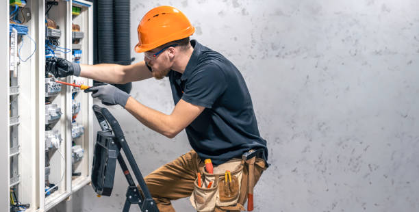 Best Electrical Outlet Repair  in Hauppauge, NY